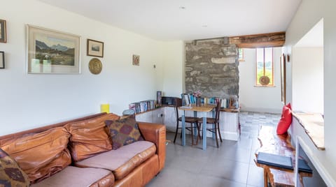 Bike Barn Apartment in Wales