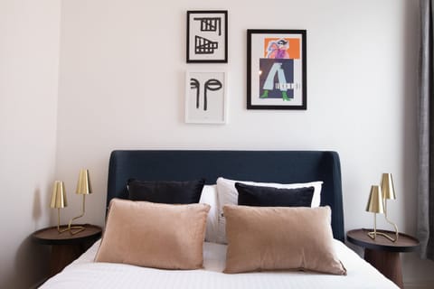 Cabot Quote Apartment in Bristol