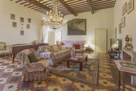 Shutter & Vine Villa in Emilia-Romagna