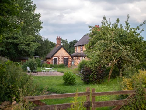 Cottagecore Apartment in Scunthorpe