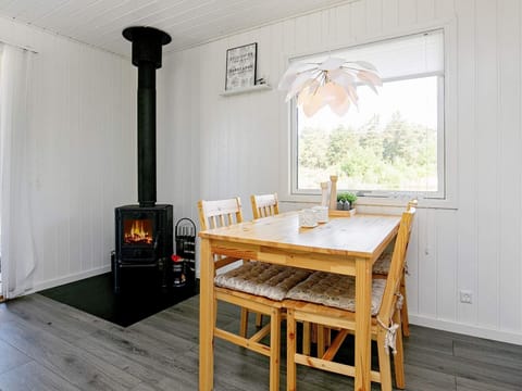 Island Song Apartment in Västra Götaland County