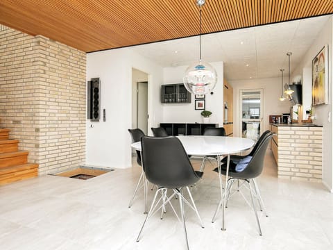 Rosy Starling Apartment in Løkken