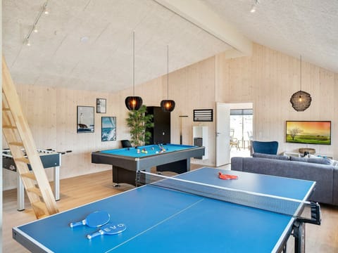 Houstrup Luxe Apartment in Norre Nebel