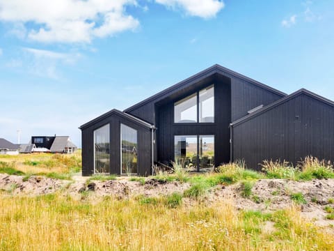 Sea Shore Apartment in Central Denmark Region