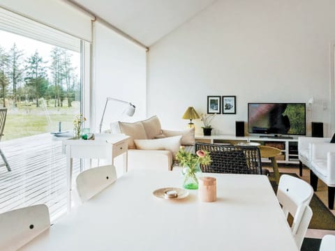 Sunshine Through the Pines  Apartment in Brovst