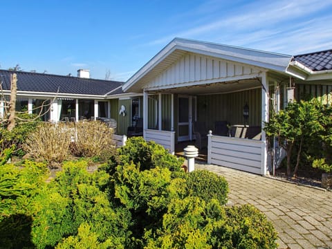 Where Gulls Fly Apartment in Hemmet