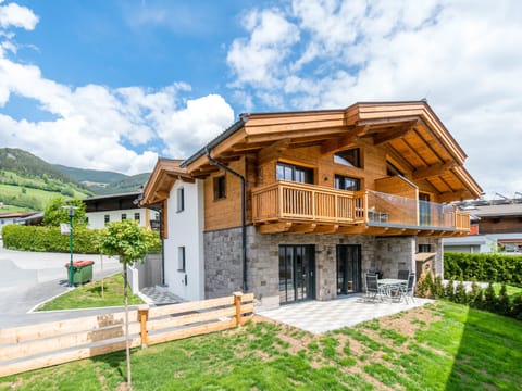 To Ski or Not to Ski Apartment in Piesendorf