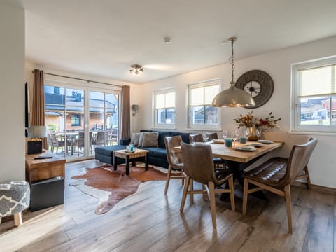 Winter, Spring, Summer or Fall Apartment in Piesendorf