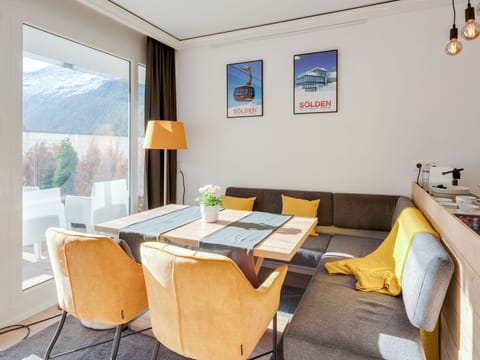 Give a Little Whistle Apartment in Soelden