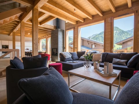 Enchanted Valley Apartment in Megève