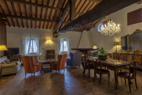 Chestnut Brown Apartment in Camaiore