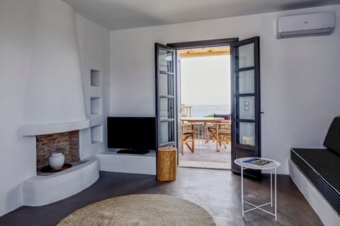 Gift of Zen Apartment in Paros