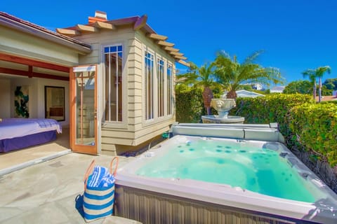 Sweet Ocean Breeze Apartment in Pacific Beach