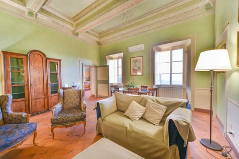 Fresco Fantastico Apartment in Cortona