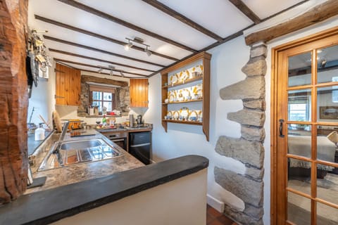 Life on the Green Apartment in Craven District