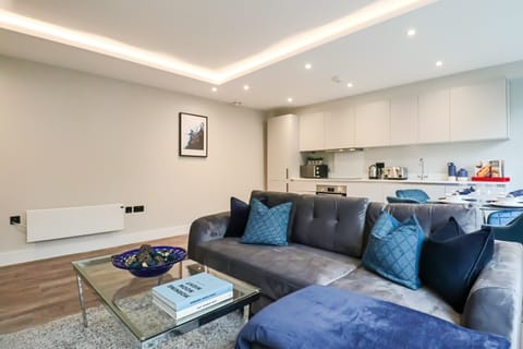 Garden Suburb Pad   Apartment in Welwyn Garden City