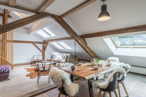 Verdant Twilight Apartment in Chamonix