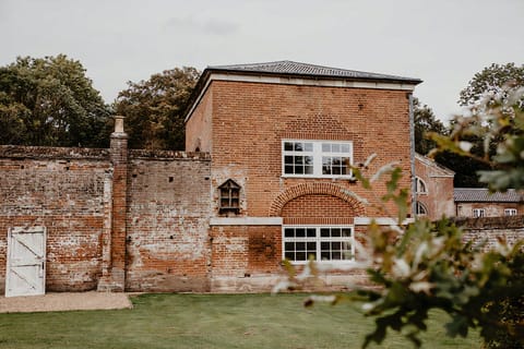 Echoes of Spring Apartment in Broadland District