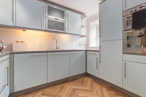 Master Draughtsman Apartment in Wales