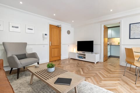 Master Draughtsman Apartment in Wales