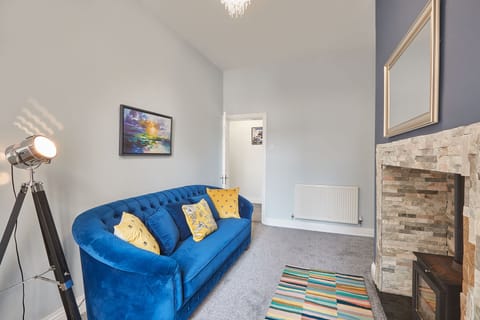 Velvet Blue Apartment in Saltburn