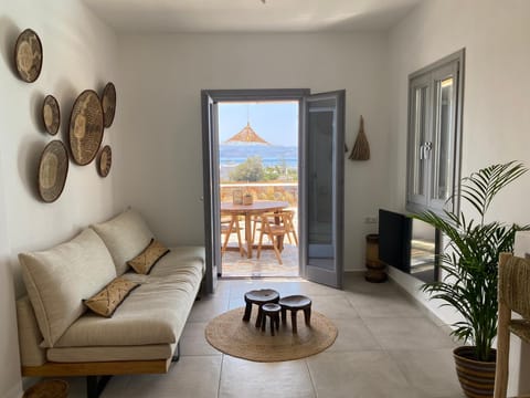 Love & Lemonade Apartment in Naxos, Naxos and Lesser Cyclades, Greece