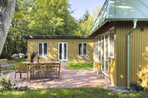 The Linseed Story Cabin in Zealand