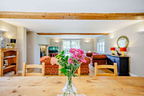 Five Stone Bridges Apartment in Bourton-on-the-Water