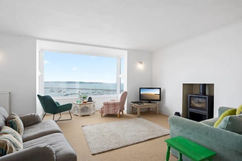 Harbouring over the Artwork Apartment in Brixham