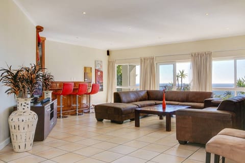 The Twelve Apostles Apartment in Camps Bay
