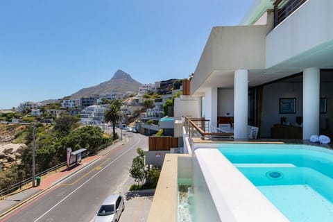 Drinking a Cosmopolitan Apartment in Camps Bay