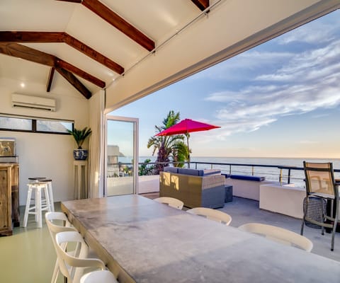 Other Side of Paradise Apartment in Camps Bay