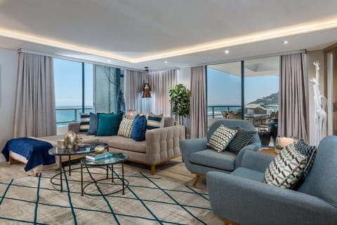 Cape Nautica Apartment in Camps Bay