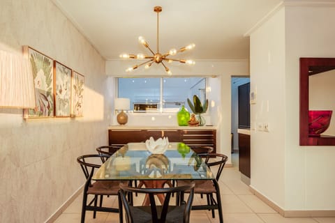 South Atlantic Spectacular Apartment in Camps Bay