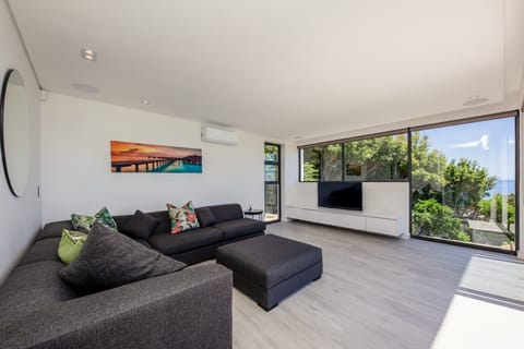 Bliss in Bakoven Apartment in Camps Bay