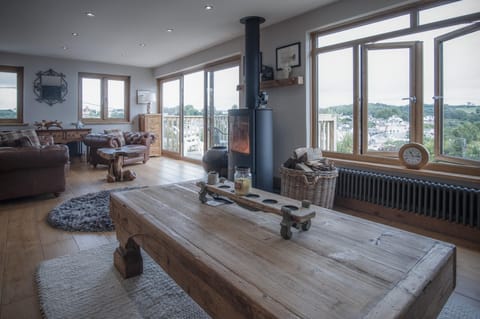 Stone Vintage Apartment in Saundersfoot