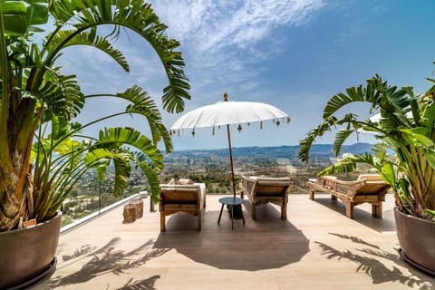 Queen of the Mountains Apartment in Mijas