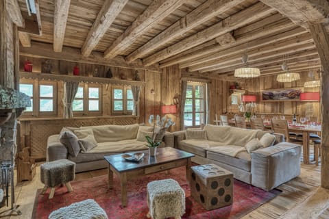 Little Wooden Hearts Apartment in Megève