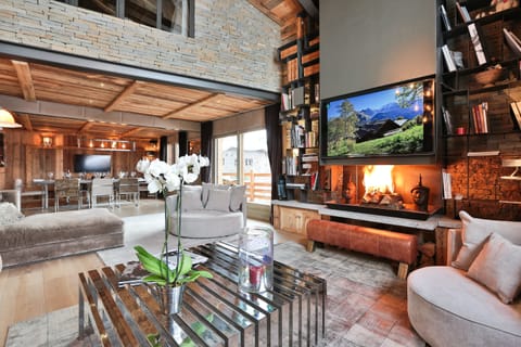 Dazzling Diamond Apartment in Megève