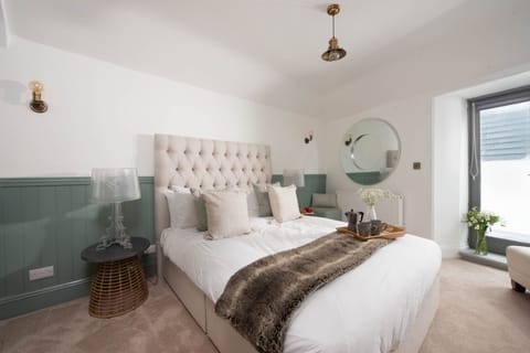 Rock Form Apartment in Saint Ives