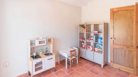 Turquoise & Terracotta Apartment in Alhaurín de la Torre