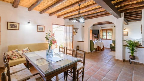 Amongst the Fruit Trees Apartment in Sierra de las Nieves
