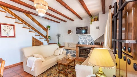 Mountain Sunbeams Apartment in Costa del Sol