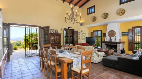 Hideaway In The Hills Apartment in Sierra de las Nieves