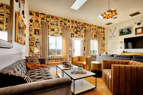 The Line Between Heaven & Earth Villa in Joshua Tree