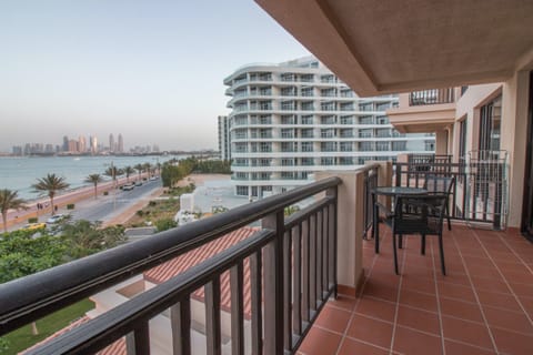 I Want To Ride on a White Horse Apartment in Dubai