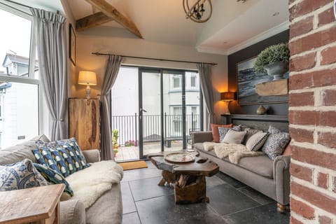 Sail On The Breeze Apartment in Fowey