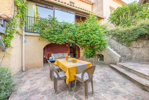 Ramblin' Rose  Apartment in Provence-Alpes-Côte d'Azur