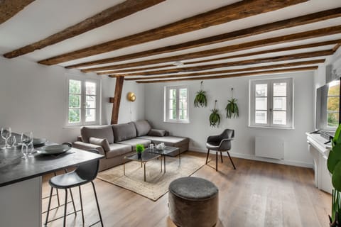 In Our Time Apartment in Rennes