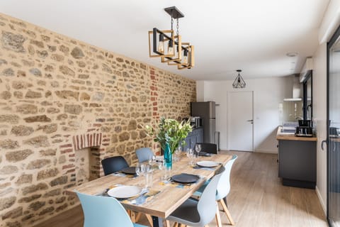 French Country Soul  Apartment in Dinard